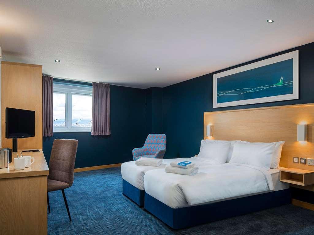 Travelodge Ashford Ashford  Room photo