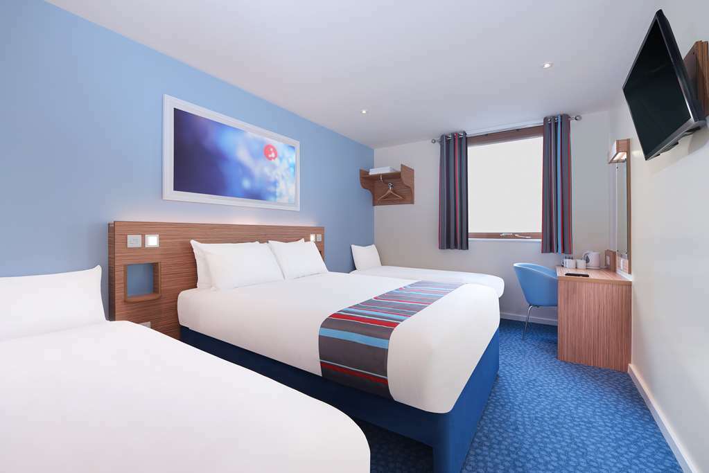 Travelodge Ashford Ashford  Room photo